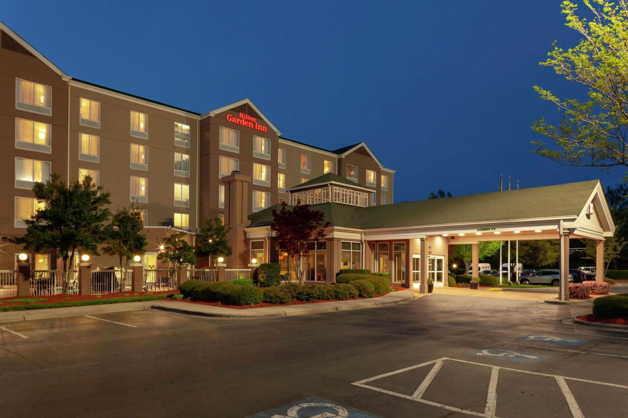 Hilton Garden Inn Charlotte North Exterior photo