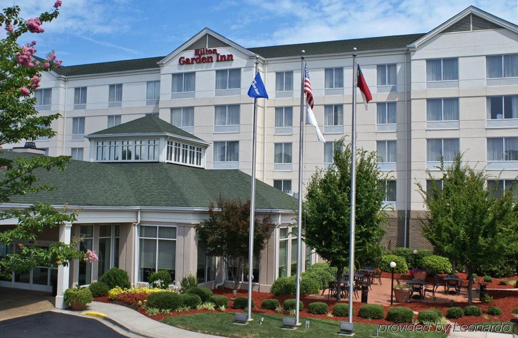 Hilton Garden Inn Charlotte North Exterior photo
