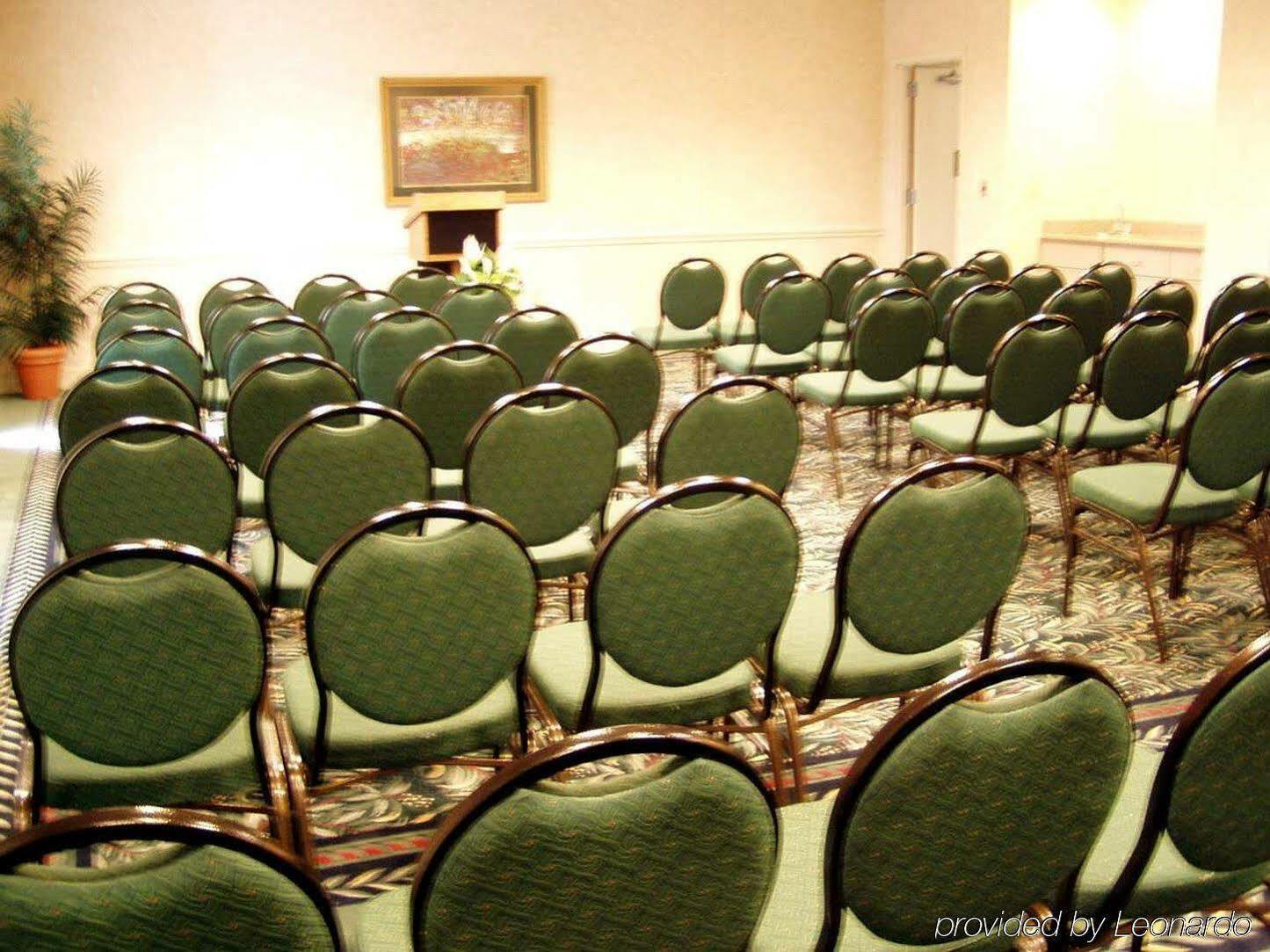 Hilton Garden Inn Charlotte North Exterior photo